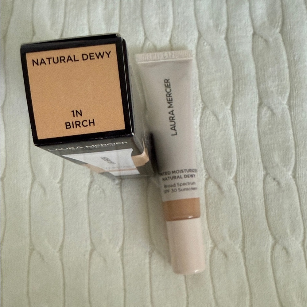 laura mercier Natural Dewy Tinted Moisturizer mini - 1N Birch 15 ml